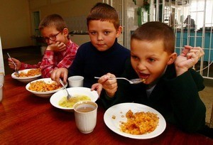 Симферопольские школьники остались без завтраков 
