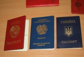 Севастопольцам не выдают паспорта 