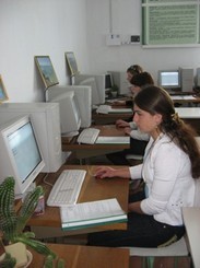 Крымские школьники не прекращают учебу 