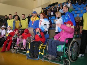 Олимпийцы поддержали детей-инвалидов 