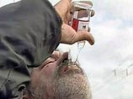 В Гурзуфском пункте стеклотары бутылки меняли на спирт 