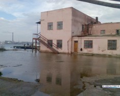 Керченский рыболовецкий колхоз затопило 