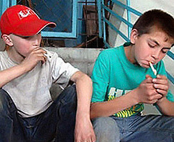 Симферопольцев отучат курить 