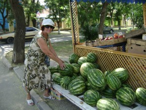 В Крыму дешевеют арбузы 