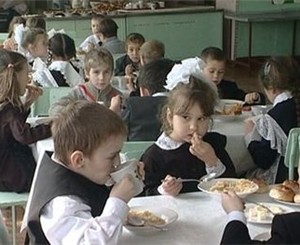 В Симферопольских школах из меню уберут мясо? 