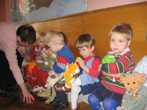 Крымчане стали чаще усыновлять детей 