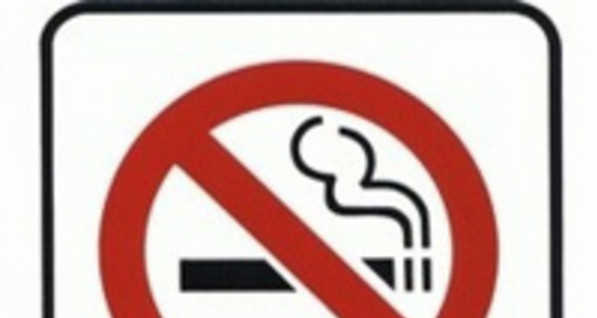 В Алуште милиция просит закрыть магазины, где продавали детям сигареты