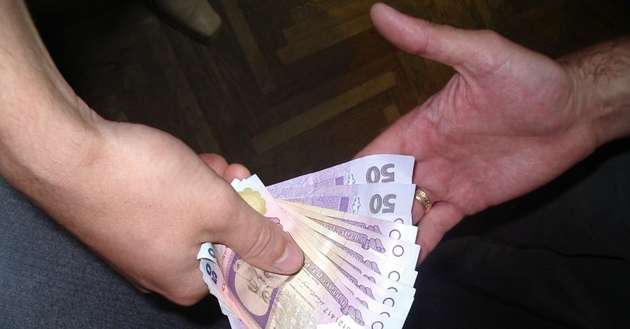 Главу пенсионного фонда района Симферополя обвиняют в растрате 6 миллионов гривен 
