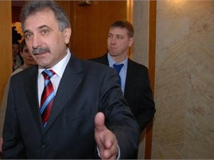Прокуратура настаивает на заключении крымского экс-спикера Гриценко под стражу