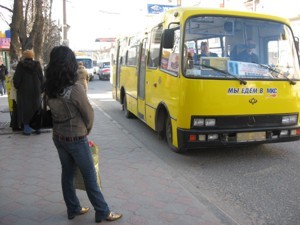 В Крыму больше 100 автобусов не вышли на маршруты