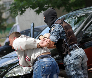 Трое симферопольцев напали на бойца «Беркута»
