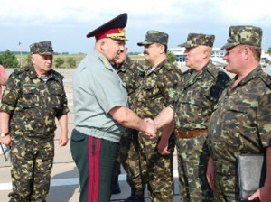 Глава Генштаба тормошит крымских вояк