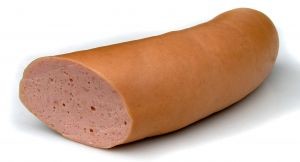 В магазинах Ялты запретили продавать  вареную колбасу