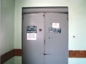 В больнице Севастополя ЧП: упал лифт с пассажиром