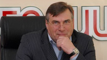 Крымскому депутату, ударившему арбитра, запретили приближаться к футбольному полю