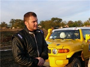 Янукович-младший занял третье место на автогонках в Крыму 