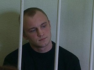 Cевастопольскому футболисту Пискуну, сбившему насмерть мать и двоих малышей, снова изменят срок наказания? 