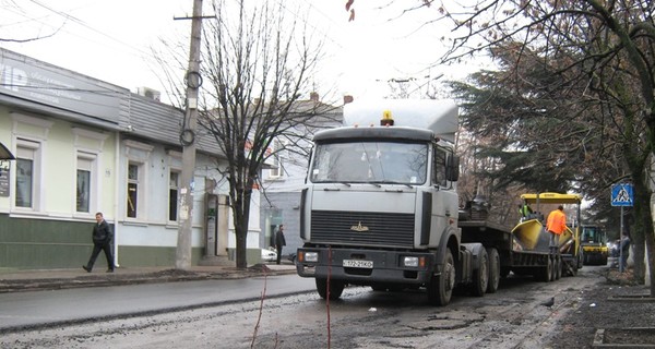 Из-за Евро-2012 наши дороги останутся с ямами? 