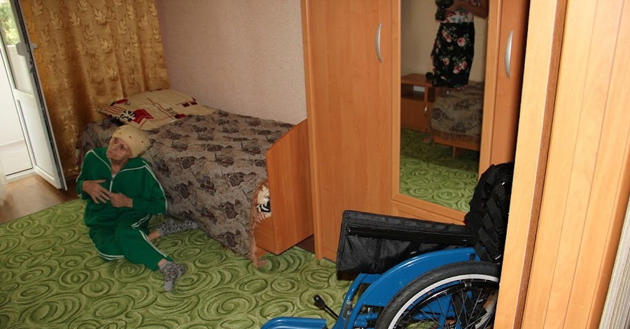 Керченскому ветерану, выброшенному на улицу, наконец-то дали квартиру