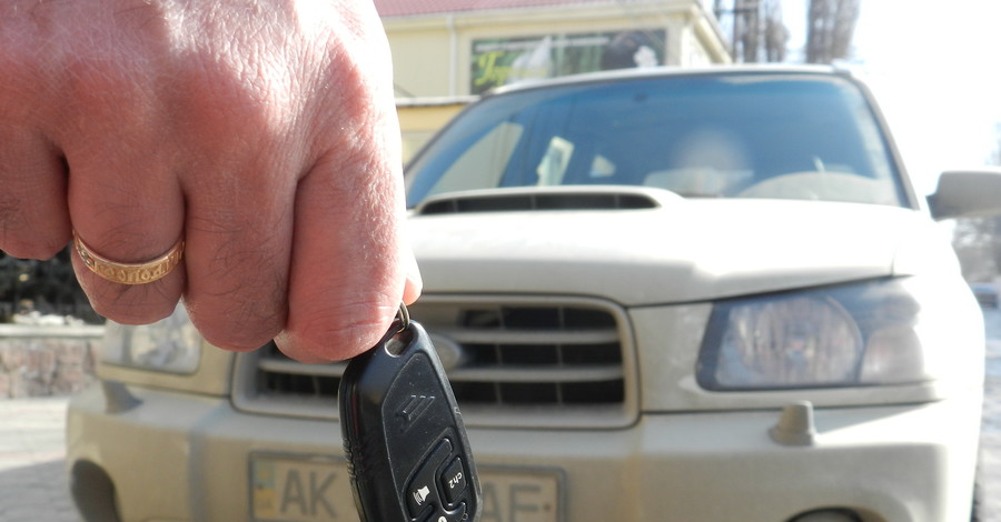 Новинки от крымских угонщиков: мошенники перехватывают звук сигнализации