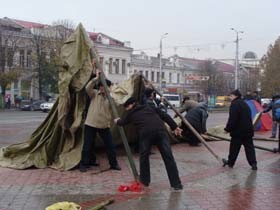 Пикетчики «захватили» площадь Ленина 