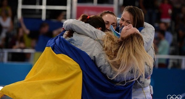 Украинские саблистки вышли в полуфинал
