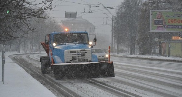 Завтра, 2 декабря, Украину накроет сильный снег и метели