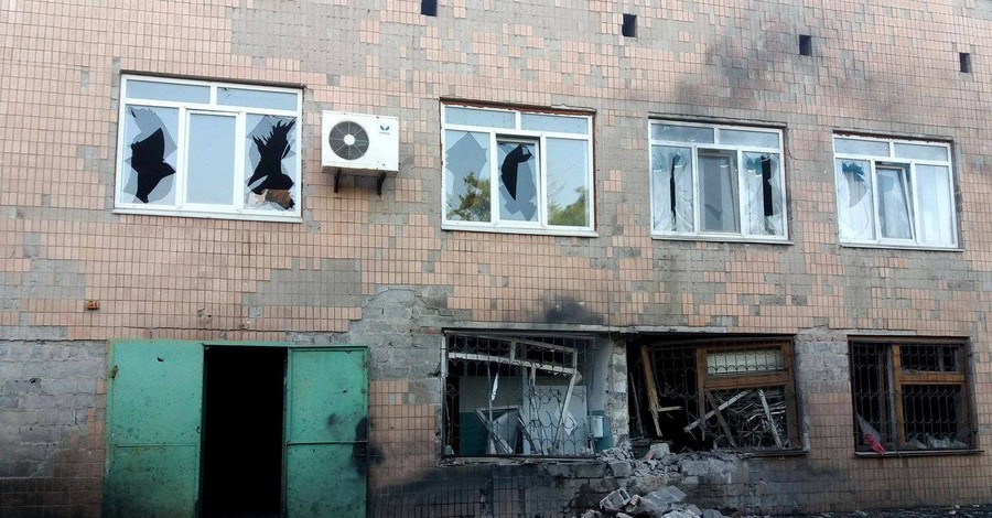 Обстрел Марьинки: ранения получили двое мирных жителей
