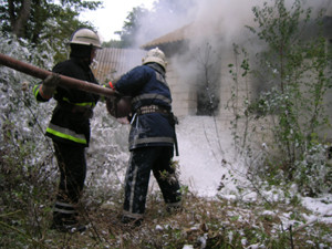 В крымском селе в своем доме сгорела старушка