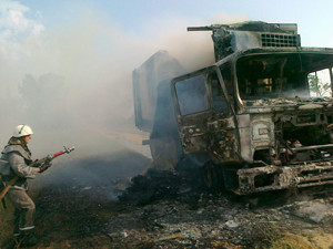 В Крыму из горящей фуры спасли 4 тысячи бутылок коньяка