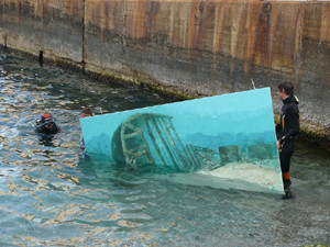 Подводные художники нарисовали затонувшее судно, пока его не растащили на металл