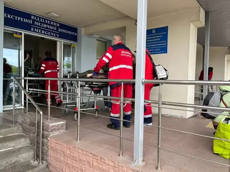 В Киеве срочно эвакуируют две больницы из-за вероятной угрозы удара РФ