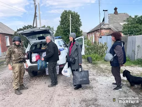 За добу з Харківської області евакуювали 1775 людей через спробу наступу Росії